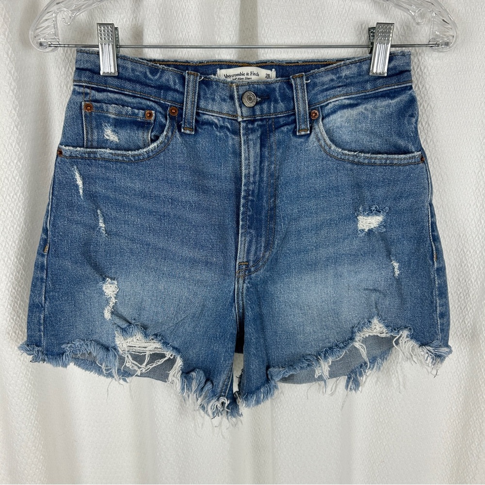 Abercrombie & Fitch Curve Love 4” Mom Jean Shorts 26